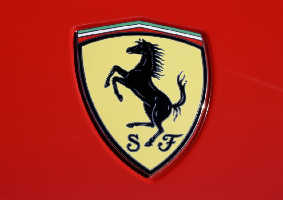 Ferrari Luce, primo esemplare elettrico all'asta