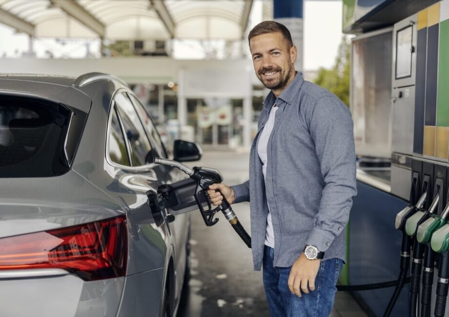 Aumento dei prezzi dei carburanti e del gas in Europa