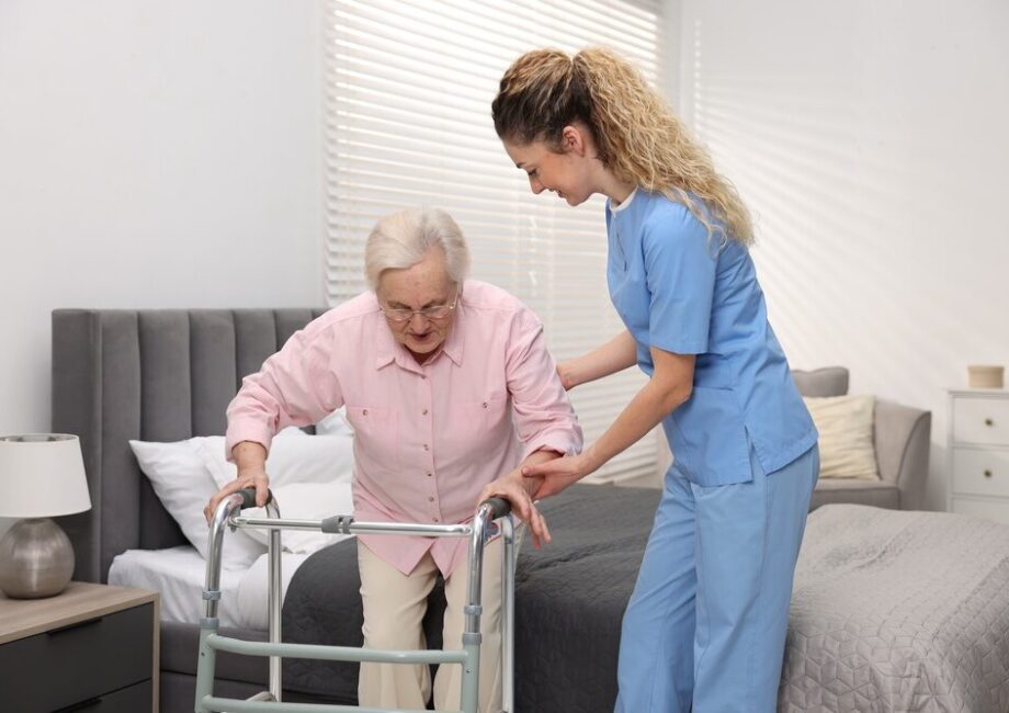 Piattaforma WeCare per badanti